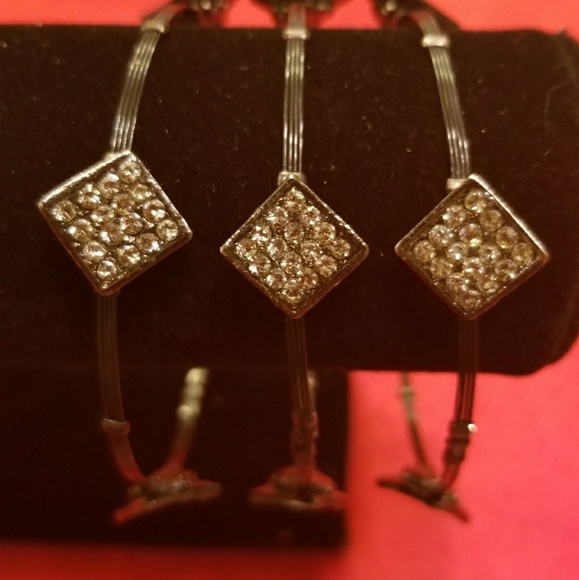 Authentic Seasonal Whispers Bracelet Set of 3 Stackable. - Picture 5 of 6